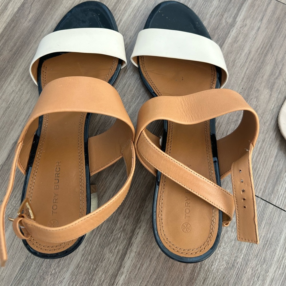 Tory Burch block heel, worn once!!